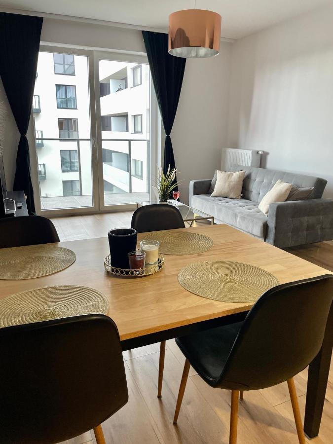 Apartament Drewnowska Przy Manufakturze Łódź Exteriör bild