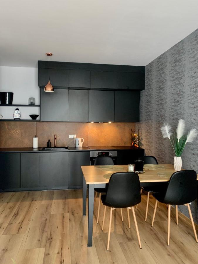 Apartament Drewnowska Przy Manufakturze Łódź Exteriör bild