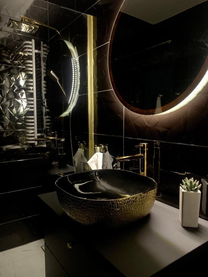 Apartament Drewnowska Przy Manufakturze Łódź Exteriör bild